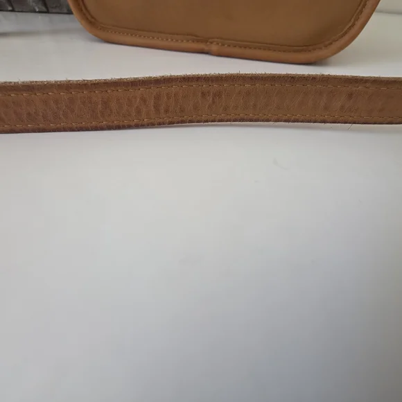 Vintage Coach Companion Flap Crossbody Bag Camel Glove Tanned Leather - Picture 12 of 15